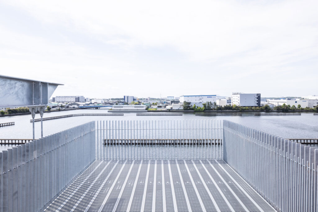 MITSUI Link Lab Shinkiba 2 - Industrial and Lab - Tokyo, Japan - Picture - Floating Deck